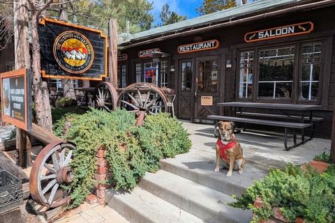 Pine House Cafe & Tavern